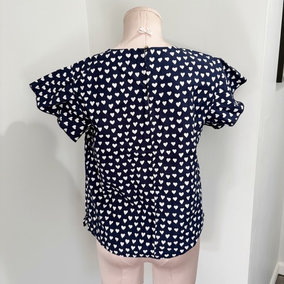 Draper James Blue White Hearts Cloister Blouse Size 8 Flutter Sleeves - Picture 3 of 16